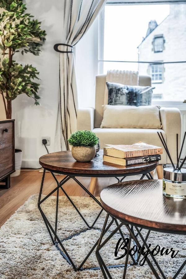 Cosy Grassmarket 2Br-1Ba - Newly Decorated! By Bonjour Residences Edinburgh Exterior photo